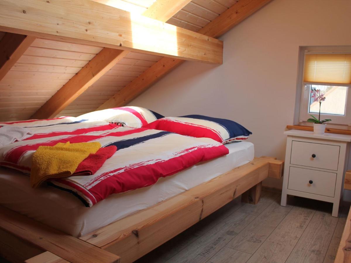 Comfy Farmhouse In Brusow With Garden Kröpelin Kültér fotó